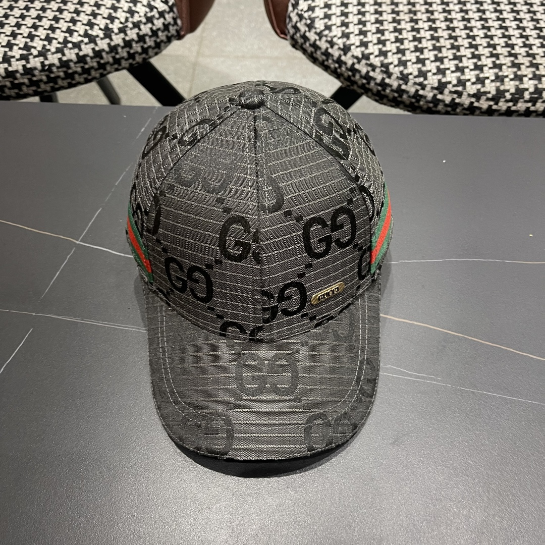  Gucci(古奇)经典原单棒球帽😍原版帆布轻盈透气！实物拍摄，四季百搭男女适用，基础头围56，贴片可调