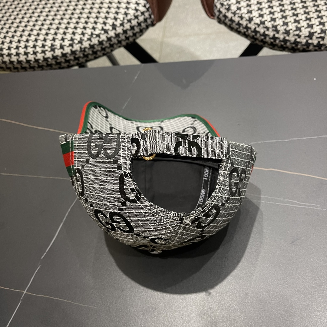  Gucci(古奇)经典原单棒球帽😍原版帆布轻盈透气！实物拍摄，四季百搭男女适用，基础头围56，贴片可调