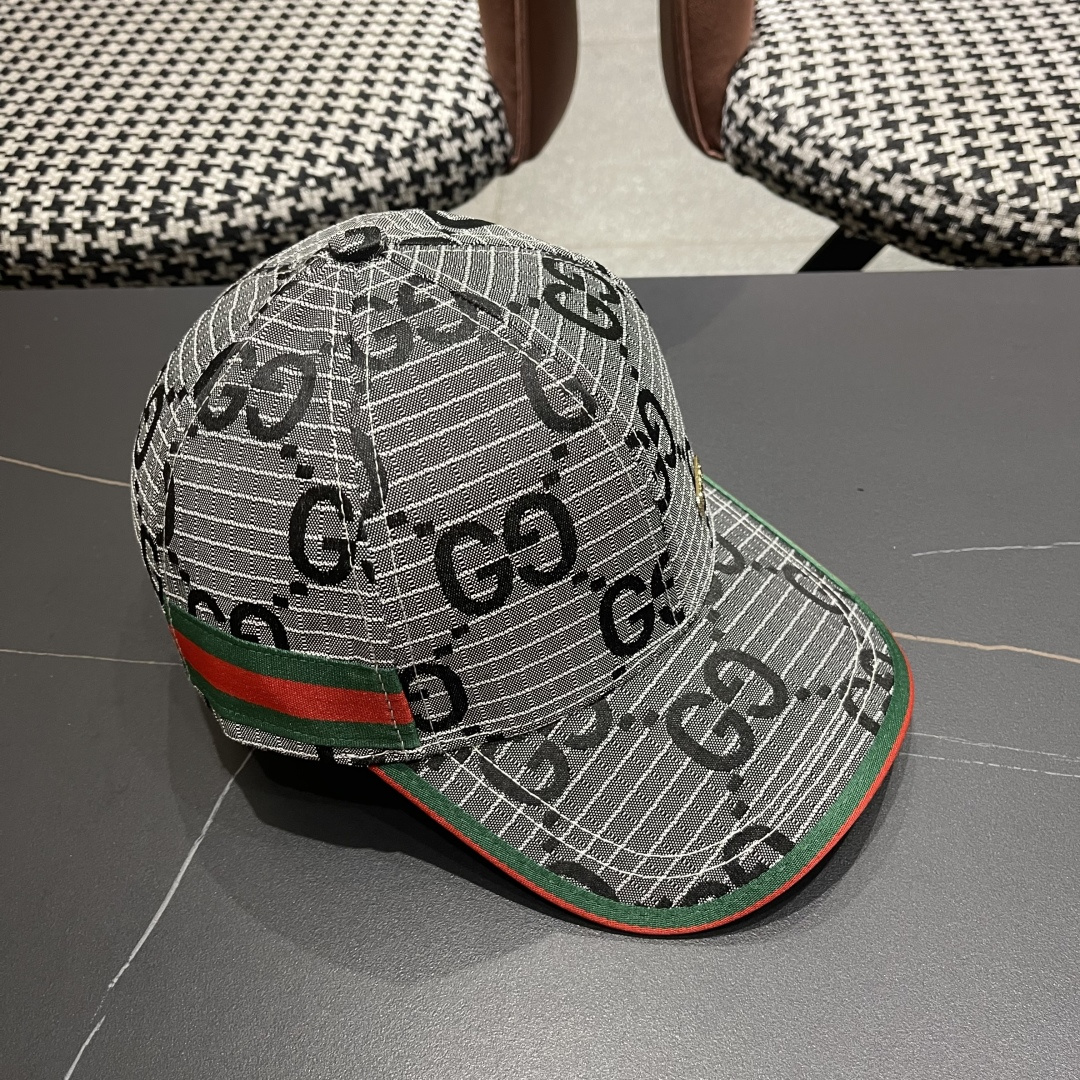  Gucci(古奇)经典原单棒球帽😍原版帆布轻盈透气！实物拍摄，四季百搭男女适用，基础头围56，贴片可调