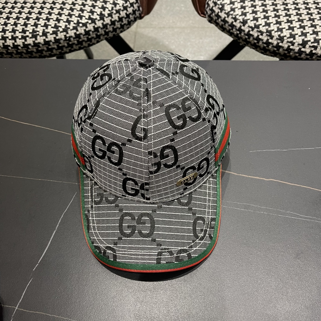  Gucci(古奇)经典原单棒球帽😍原版帆布轻盈透气！实物拍摄，四季百搭男女适用，基础头围56，贴片可调