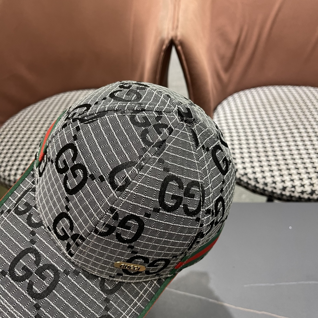  Gucci(古奇)经典原单棒球帽😍原版帆布轻盈透气！实物拍摄，四季百搭男女适用，基础头围56，贴片可调