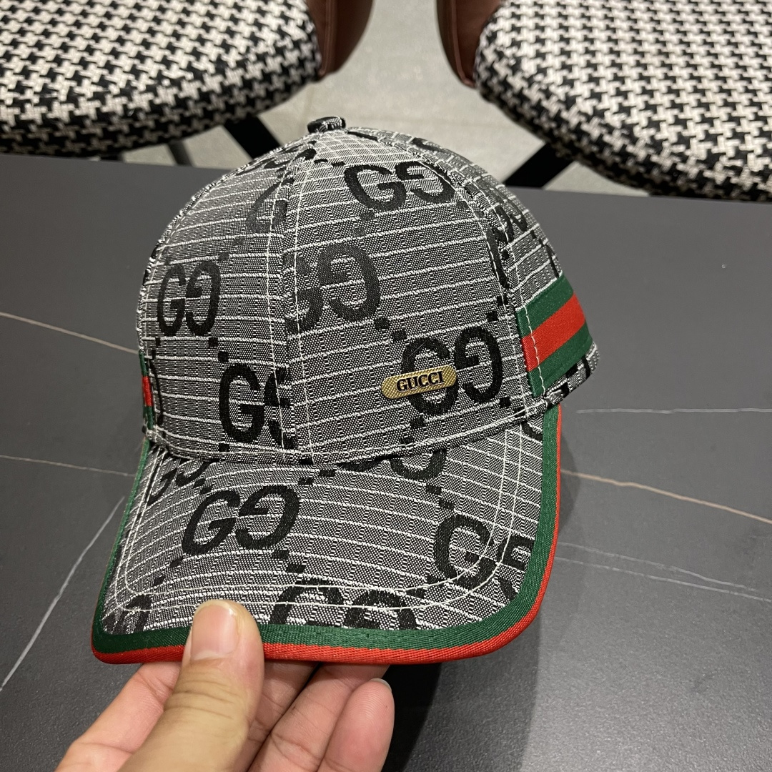  Gucci(古奇)经典原单棒球帽😍原版帆布轻盈透气！实物拍摄，四季百搭男女适用，基础头围56，贴片可调