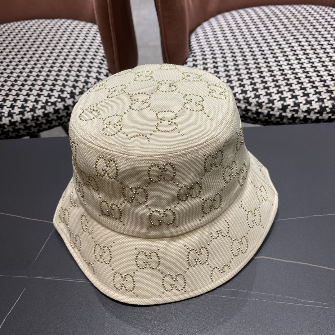 
GUCCI古奇渔夫帽👒2025官网新品Gucci🧢原单品质火爆来袭 工艺非常精美 高档大气上档次！低调