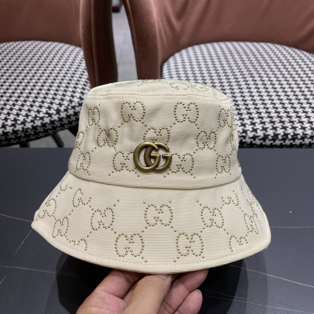 
GUCCI古奇渔夫帽👒2025官网新品Gucci🧢原单品质火爆来袭 工艺非常精美 高档大气上档次！低调