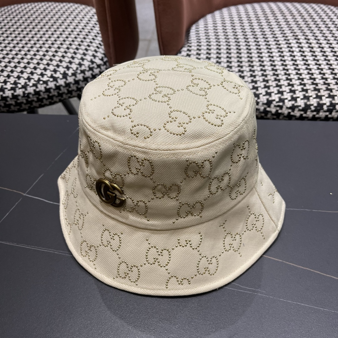 
GUCCI古奇渔夫帽👒2025官网新品Gucci🧢原单品质火爆来袭 工艺非常精美 高档大气上档次！低调