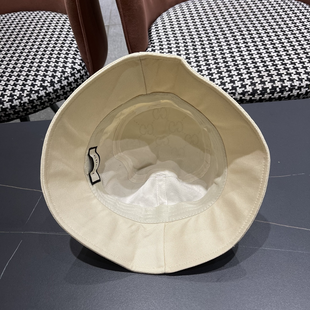 
GUCCI古奇渔夫帽👒2025官网新品Gucci🧢原单品质火爆来袭 工艺非常精美 高档大气上档次！低调
