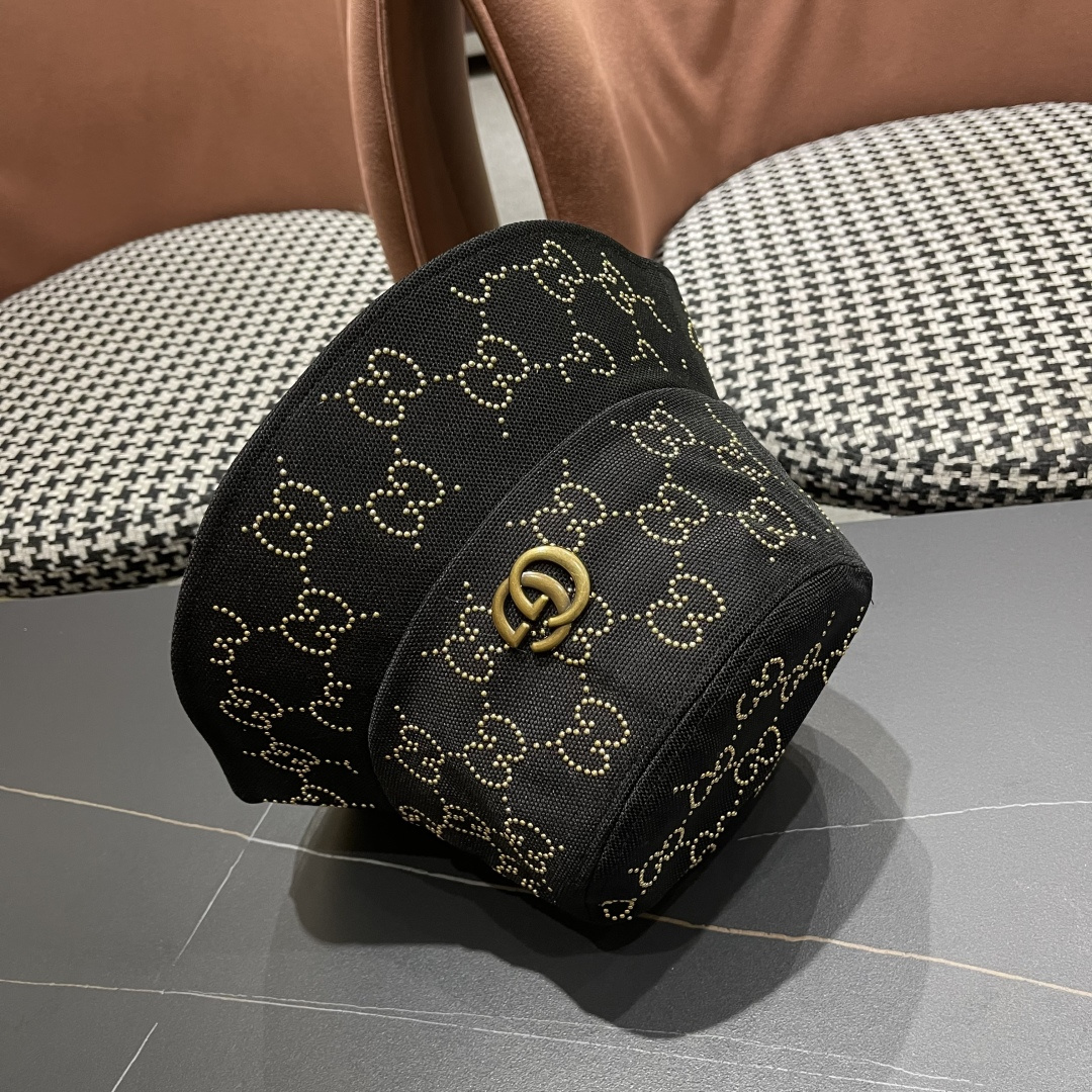 
GUCCI古奇渔夫帽👒2025官网新品Gucci🧢原单品质火爆来袭 工艺非常精美 高档大气上档次！低调