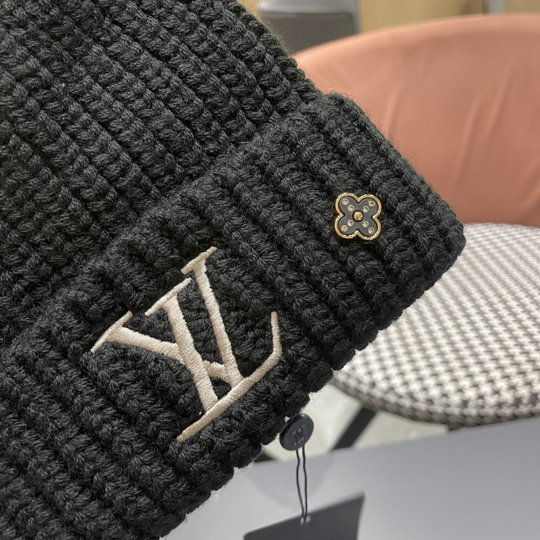  LV/路易威登男士帽子纯羊毛经典罗纹针织
刺绣LV 首字母新款M77277