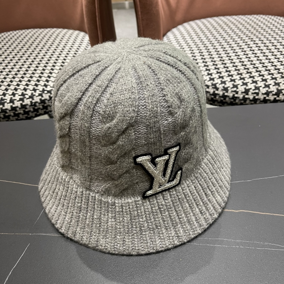  Lv路易威登 显脸小韩版潮复古手工毛线盆帽子女秋冬季保暖
百搭显白针织渔夫帽