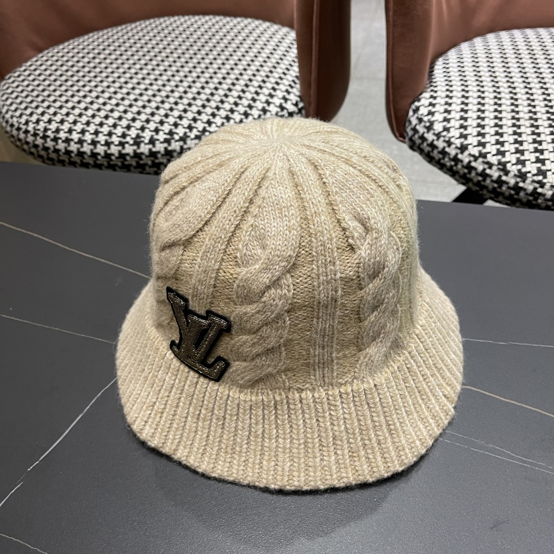  Lv路易威登 显脸小韩版潮复古手工毛线盆帽子女秋冬季保暖
百搭显白针织渔夫帽