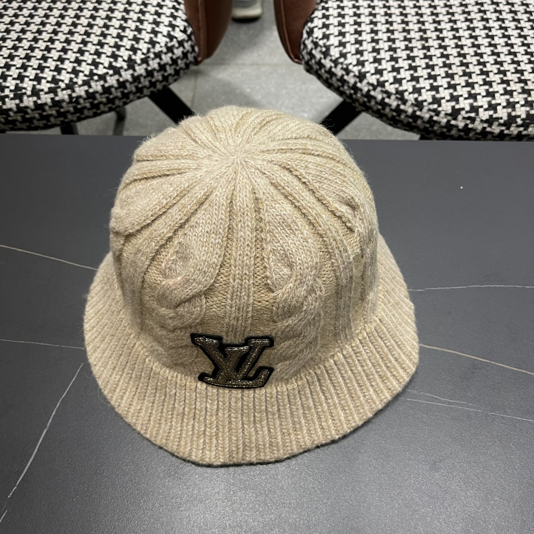  Lv路易威登 显脸小韩版潮复古手工毛线盆帽子女秋冬季保暖
百搭显白针织渔夫帽