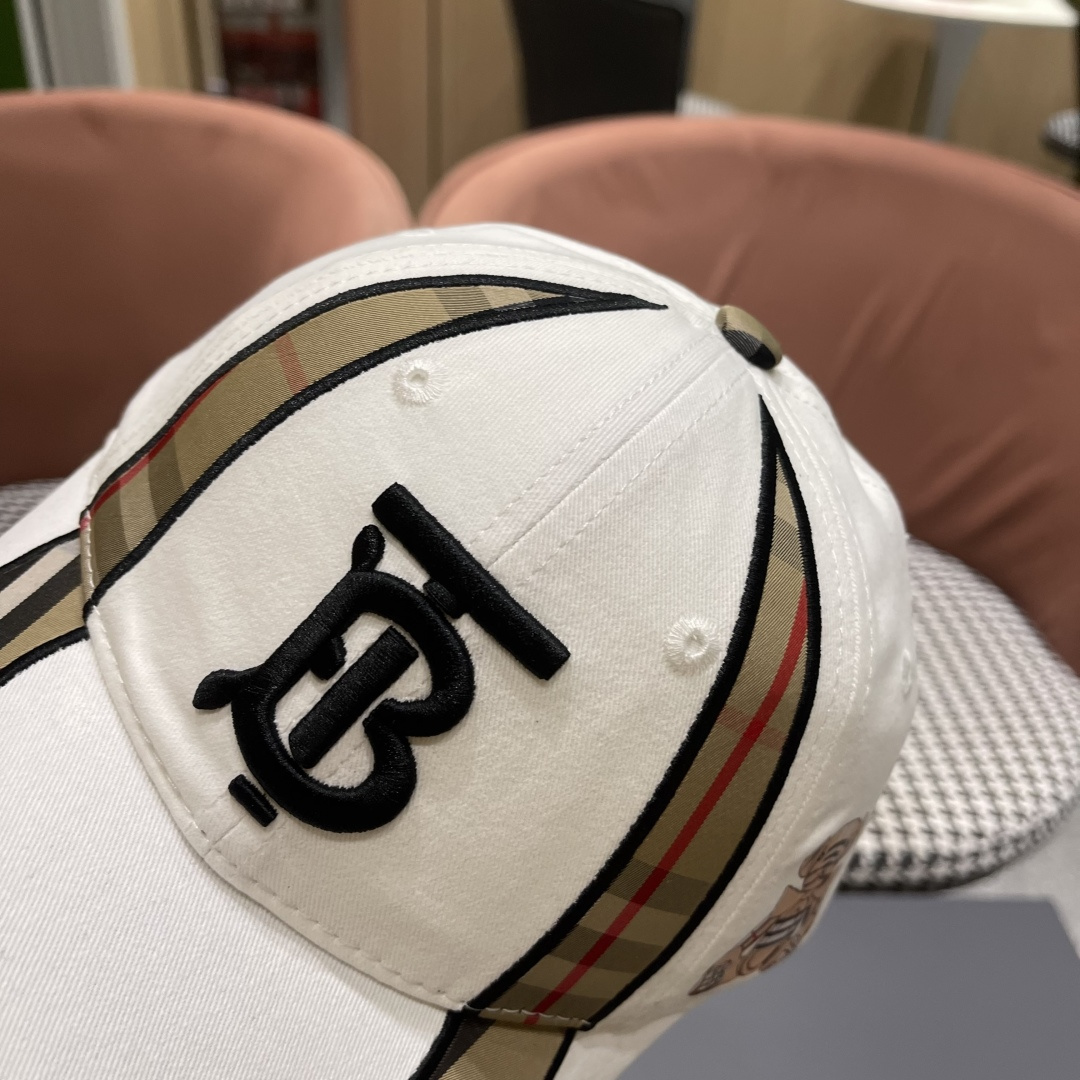 巴宝莉Burberry棒球帽新款百搭帽子显脸小夏季遮阳防晒户外运动小众