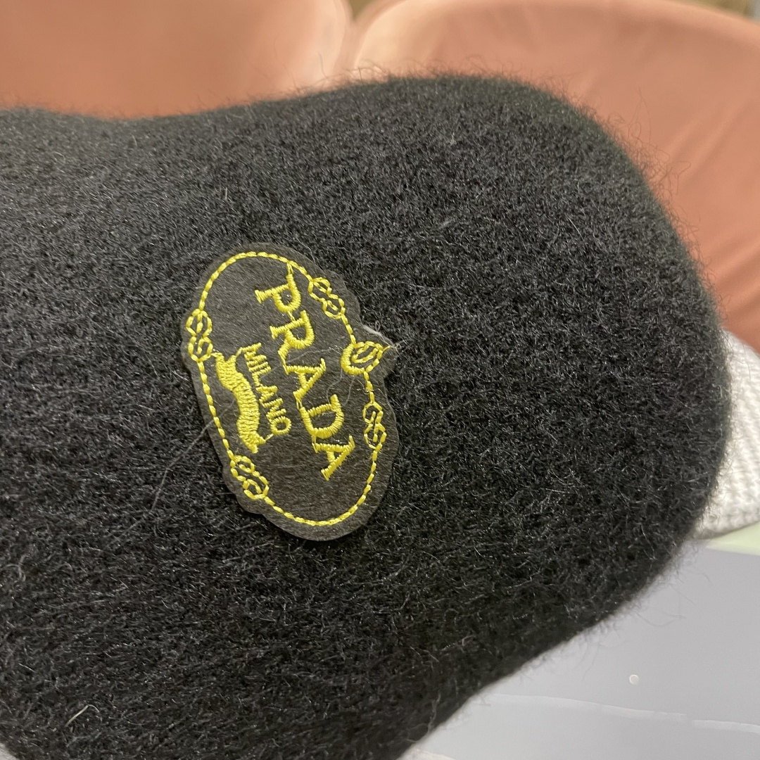 普拉达Prada 2025新款毛绒渔夫帽女秋冬帽子冬款渔夫女帽冬季