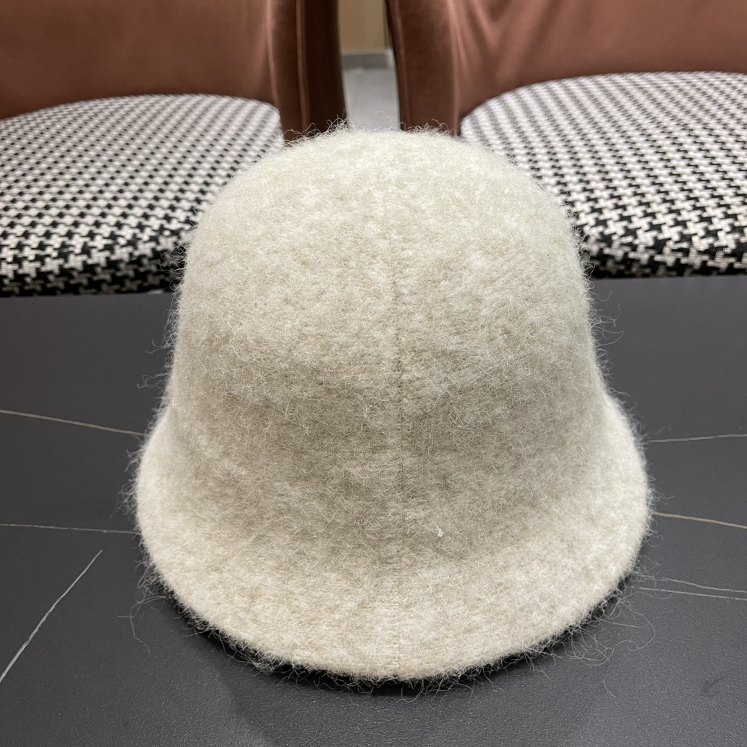 普拉达Prada 2025新款毛绒渔夫帽女秋冬帽子冬款渔夫女帽冬季