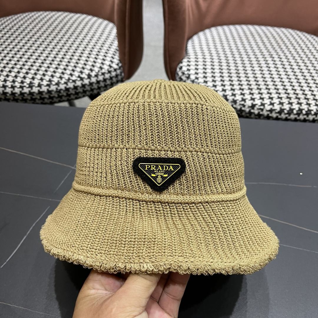  普拉达Prada是2025渔夫帽子女秋冬季大头围显脸小手工毛线帽针织护耳帽
