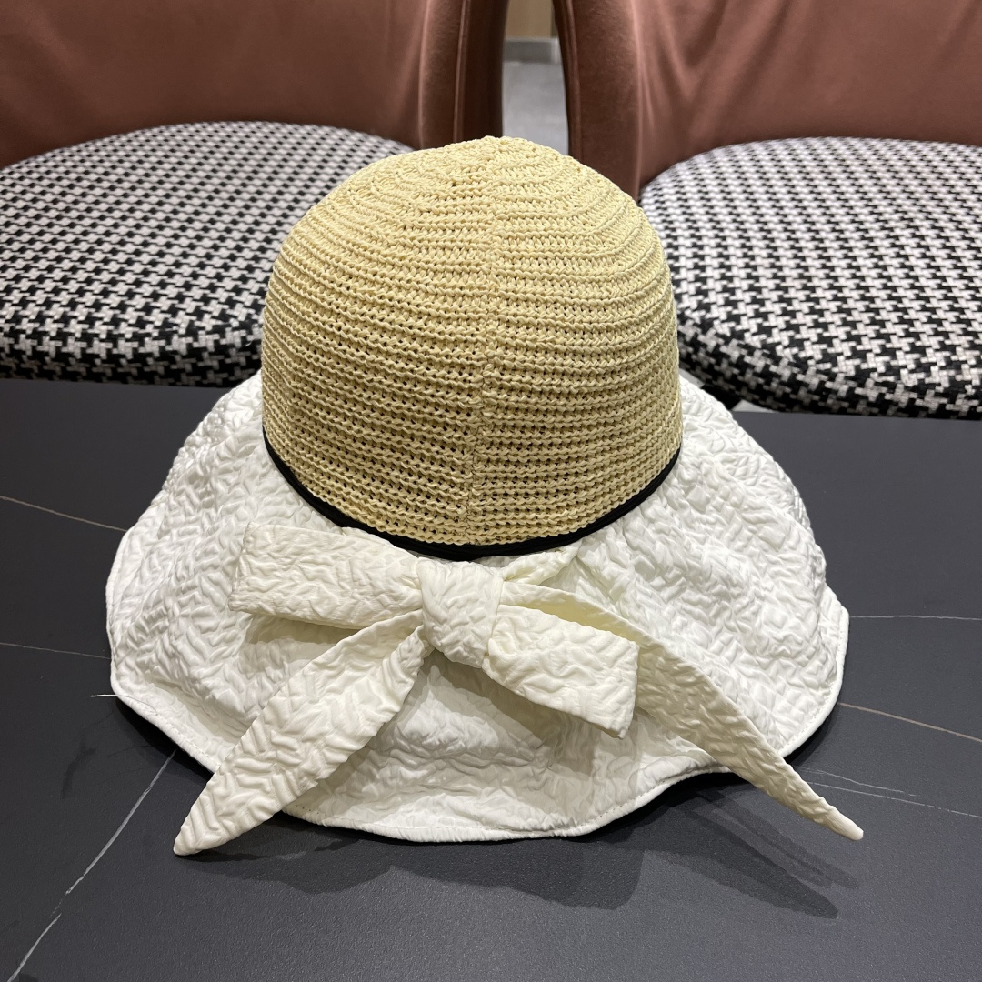  Lv路易威登 夏季出游遮阳防晒帽大檐防紫外线气
质百搭潮太阳帽子女蝴蝶结草帽