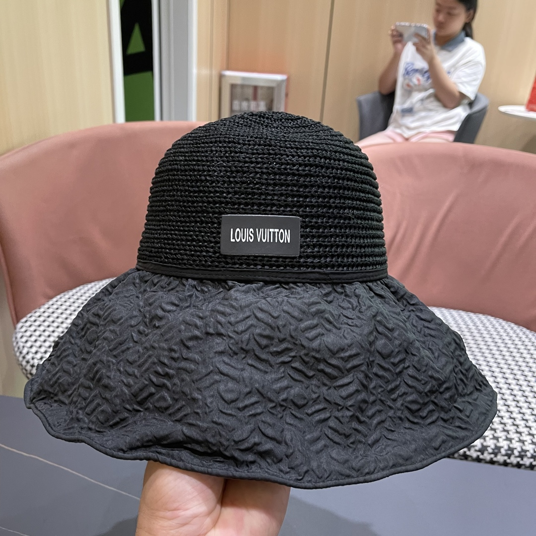 Lv路易威登 夏季出游遮阳防晒帽大檐防紫外线气
质百搭潮太阳帽子女蝴蝶结草帽