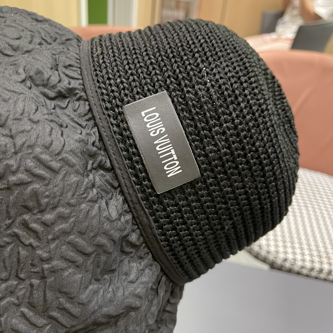  Lv路易威登 夏季出游遮阳防晒帽大檐防紫外线气
质百搭潮太阳帽子女蝴蝶结草帽