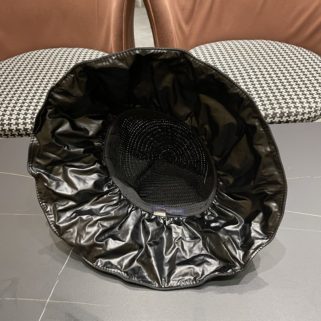  Lv路易威登 夏季出游遮阳防晒帽大檐防紫外线气
质百搭潮太阳帽子女蝴蝶结草帽