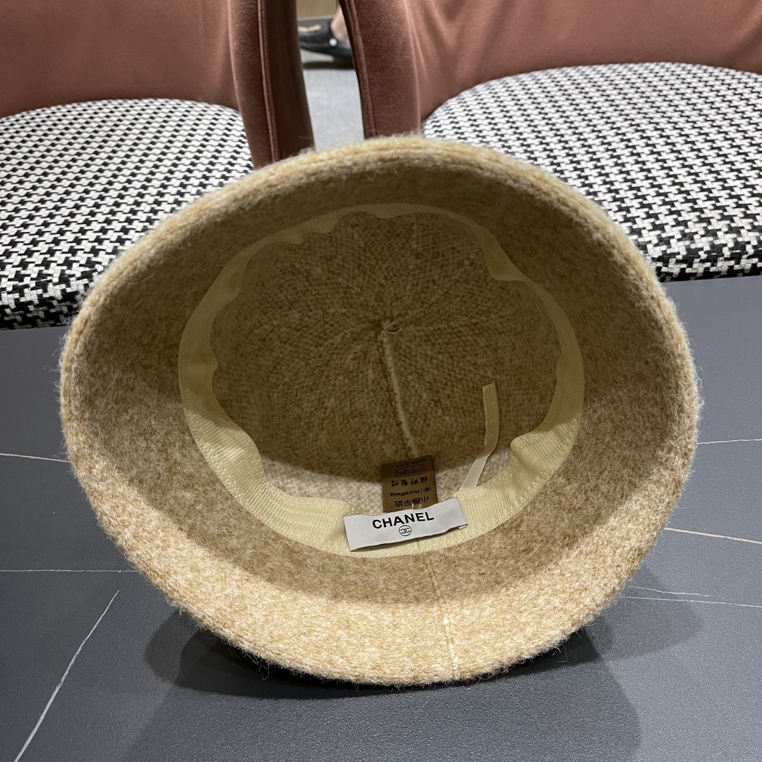  香奈儿 2025秋冬防寒保暖护耳渔夫帽子女素颜显脸小水桶帽毛绒帽