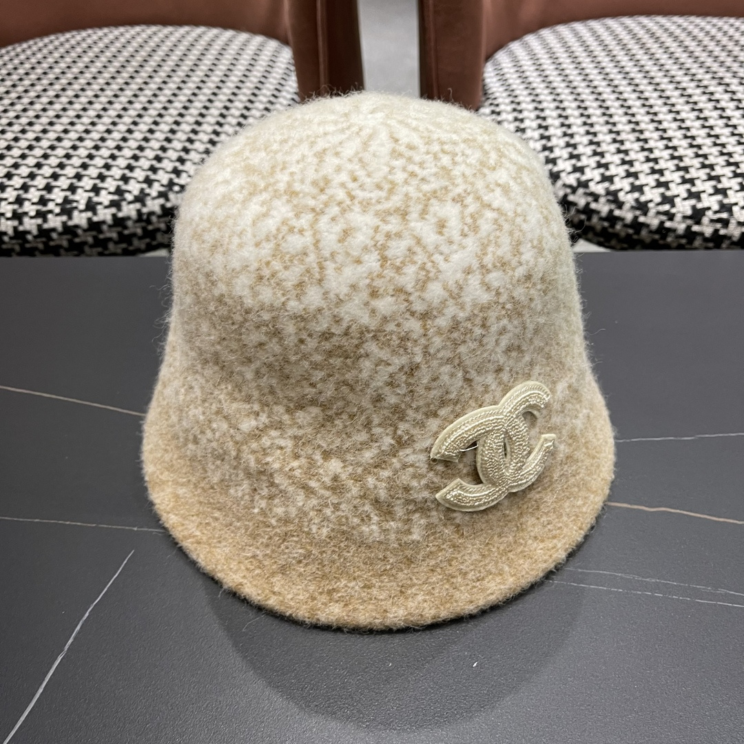  香奈儿 2025秋冬防寒保暖护耳渔夫帽子女素颜显脸小水桶帽毛绒帽