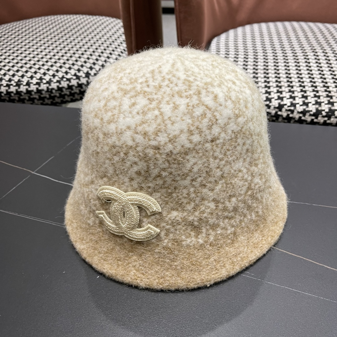  香奈儿 2025秋冬防寒保暖护耳渔夫帽子女素颜显脸小水桶帽毛绒帽