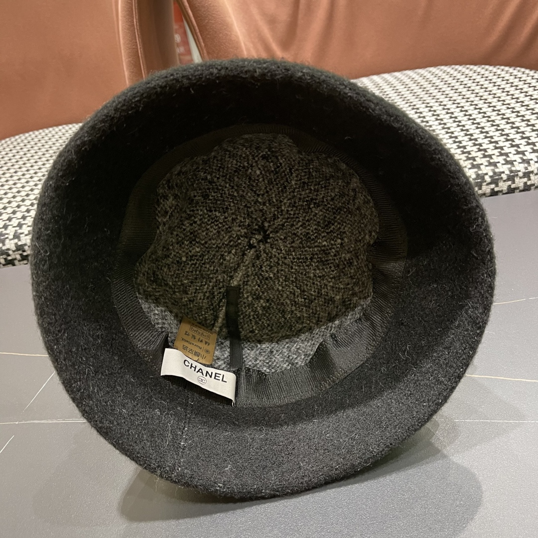  香奈儿 2025秋冬防寒保暖护耳渔夫帽子女素颜显脸小水桶帽毛绒帽