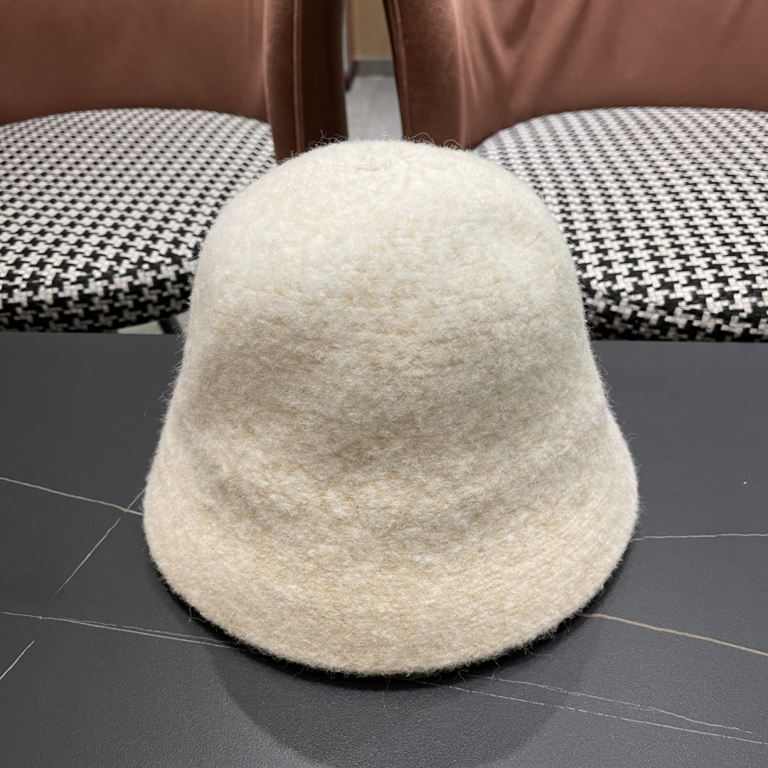  香奈儿 2025秋冬防寒保暖护耳渔夫帽子女素颜显脸小水桶帽毛绒帽