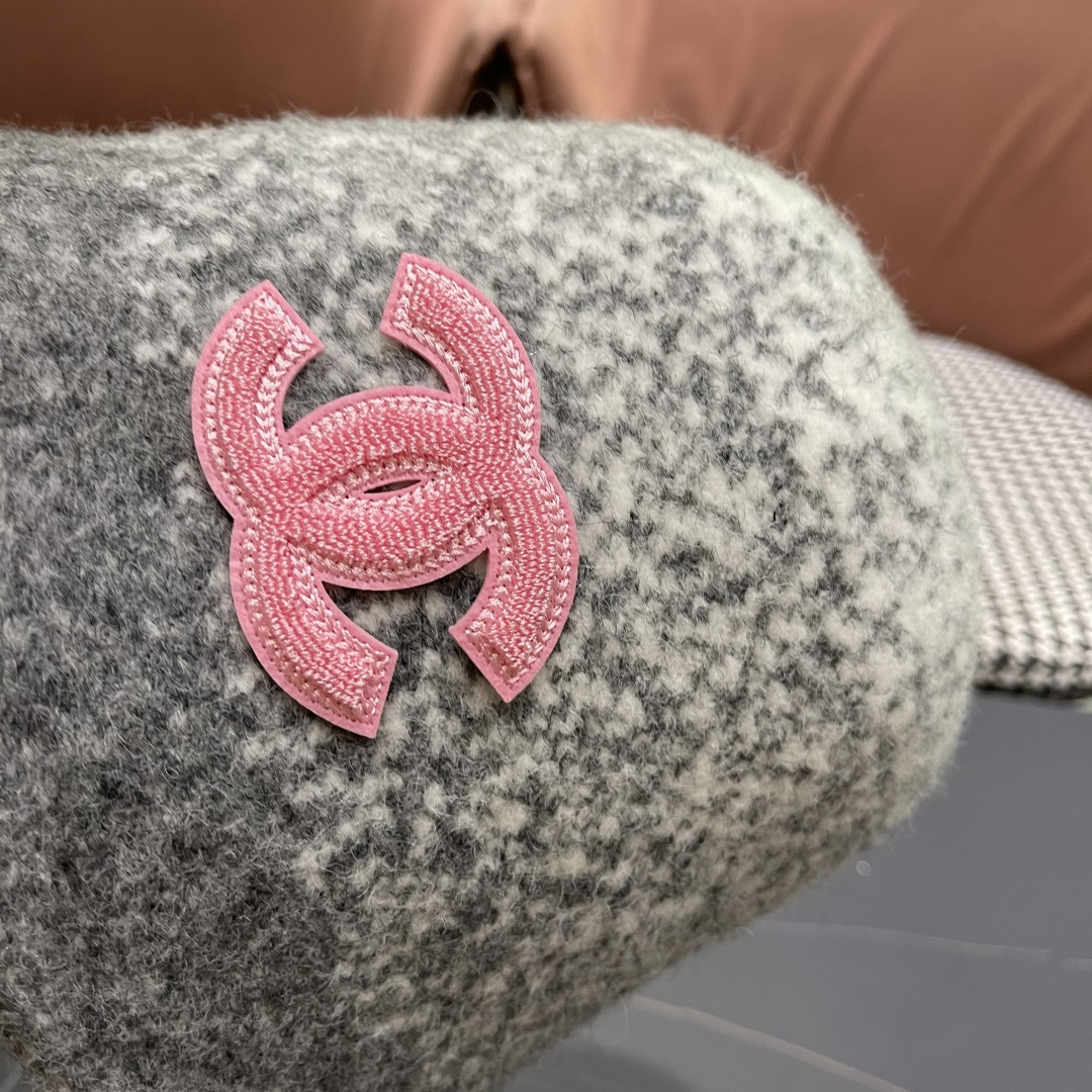  香奈儿 2025秋冬防寒保暖护耳渔夫帽子女素颜显脸小水桶帽毛绒帽