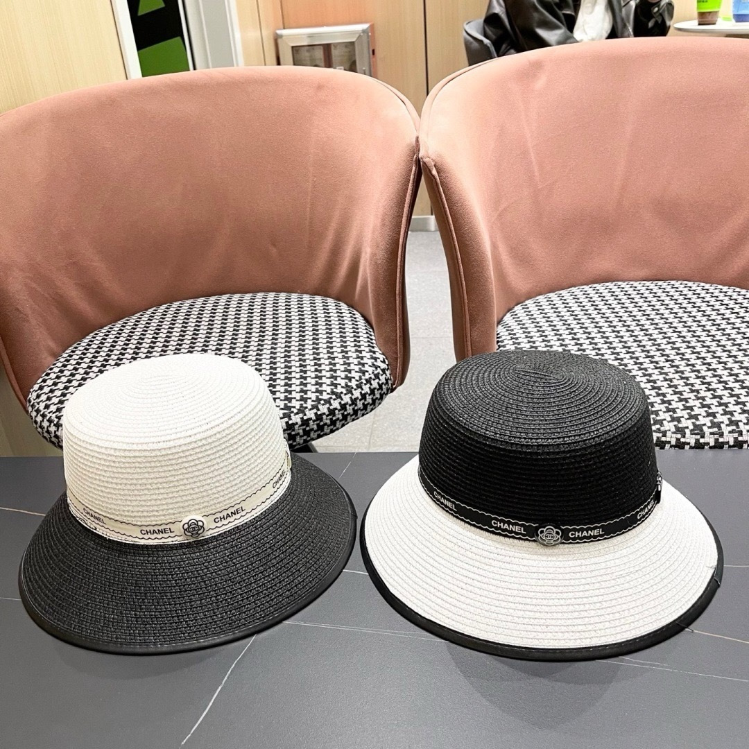  💛【CHANEL香奈儿】2025新款小香风密织度假风盆帽水桶拼色草帽，出街旅行单品