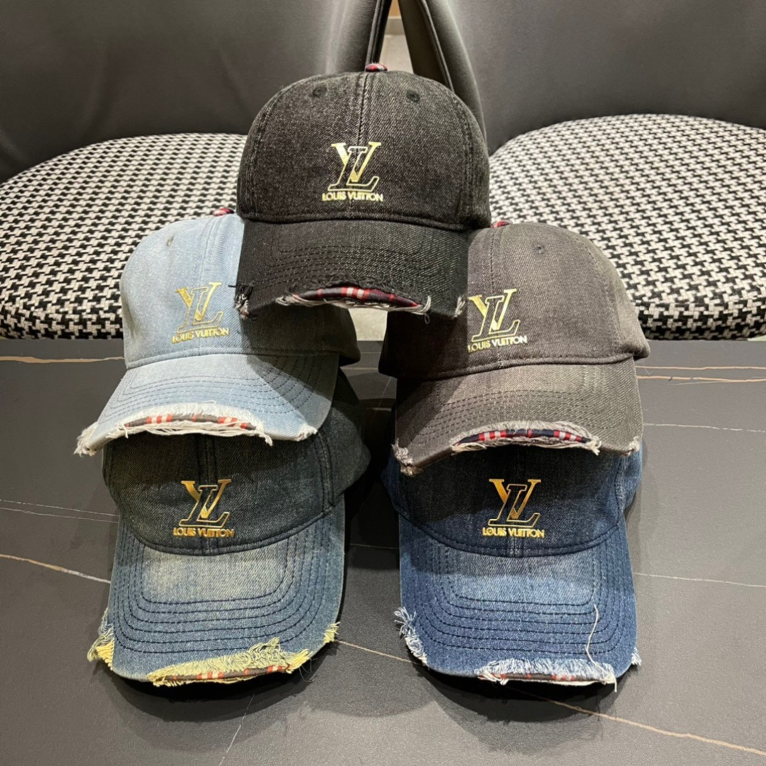  路易威登LouisVuitton新款牛仔棒球帽🧢  
LV棒球帽，简约大气，男女通用