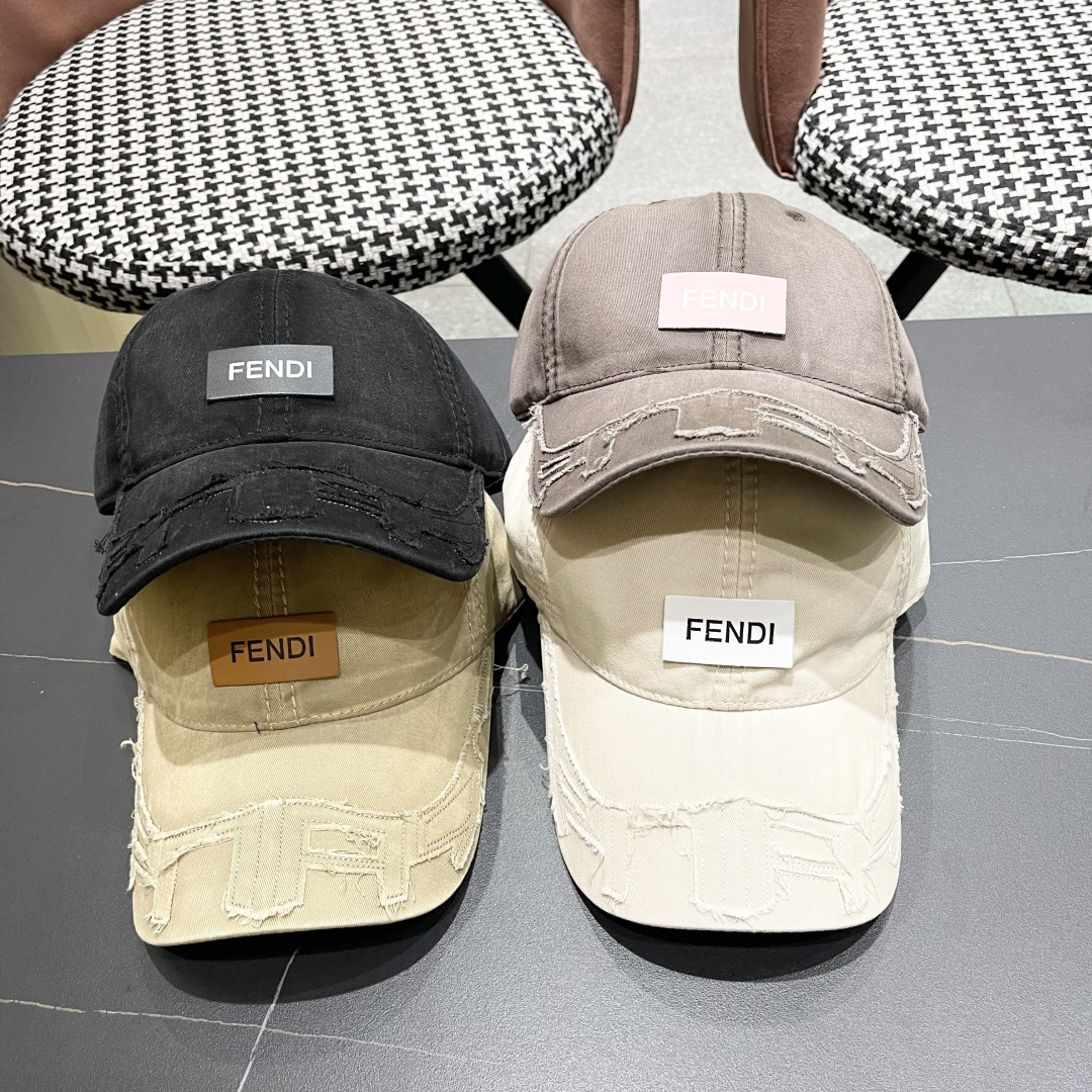  FENDI芬迪 棒球帽🧢 气质穿搭单品，质量杠杠👍