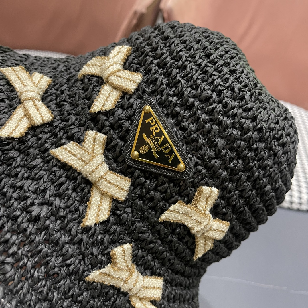 普拉达 渔夫帽女款夏季海边沙滩度假大帽檐法式草帽防晒防紫外线遮阳帽子