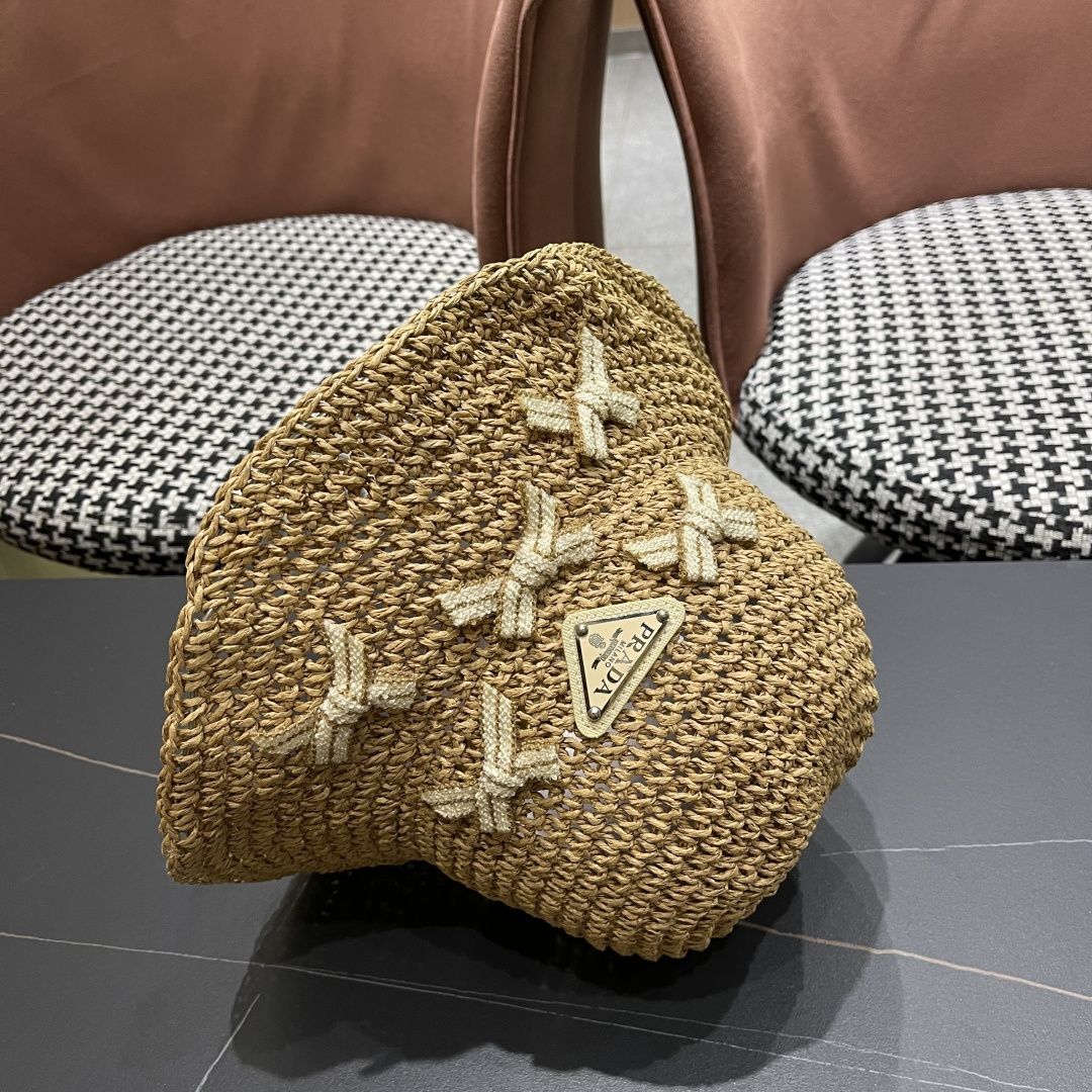 普拉达 渔夫帽女款夏季海边沙滩度假大帽檐法式草帽防晒防紫外线遮阳帽子