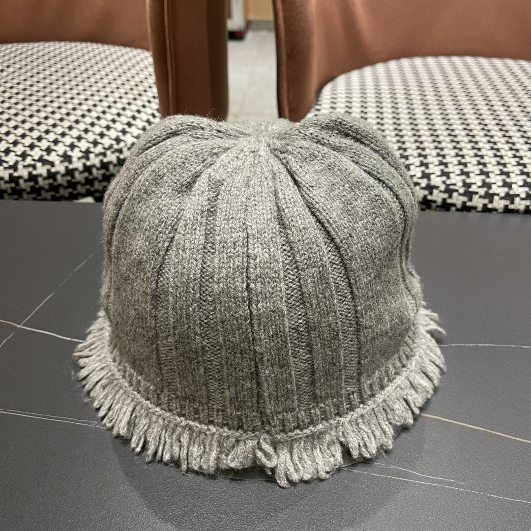  香奈儿，2025韩系毛边针织渔夫帽子女秋冬季甜美保暖百搭显脸小毛线盆帽潮