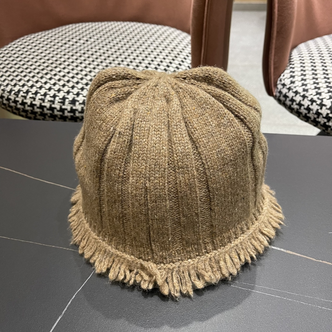  香奈儿，2025韩系毛边针织渔夫帽子女秋冬季甜美保暖百搭显脸小毛线盆帽潮