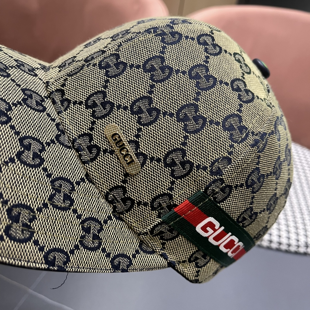 Gucci(古奇)新款原单棒球帽， 北面刺绣！专柜1:1，进口帆布+代购热门，男女可用百搭款，质量超赞！