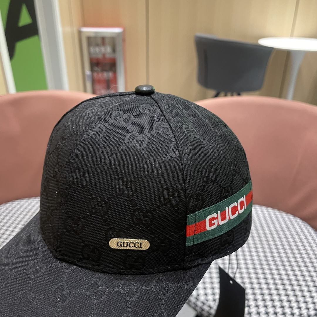 Gucci(古奇)新款原单棒球帽， 北面刺绣！专柜1:1，进口帆布+代购热门，男女可用百搭款，质量超赞！