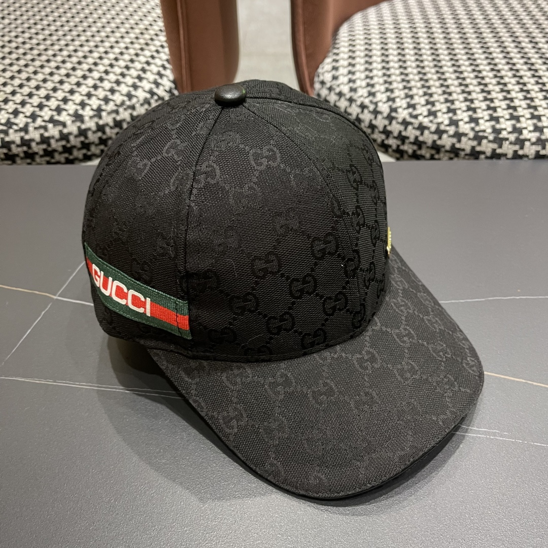 Gucci(古奇)新款原单棒球帽， 北面刺绣！专柜1:1，进口帆布+代购热门，男女可用百搭款，质量超赞！