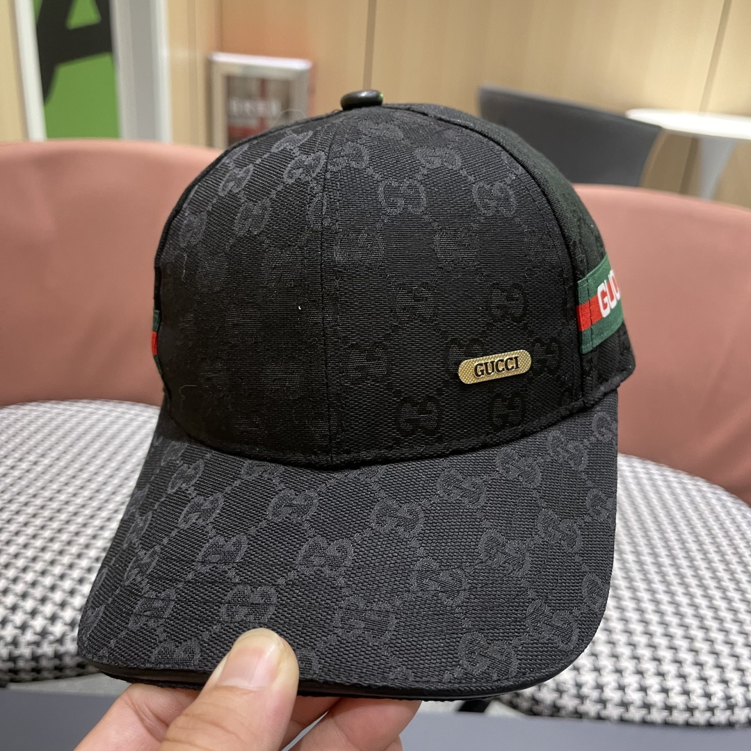 Gucci(古奇)新款原单棒球帽， 北面刺绣！专柜1:1，进口帆布+代购热门，男女可用百搭款，质量超赞！