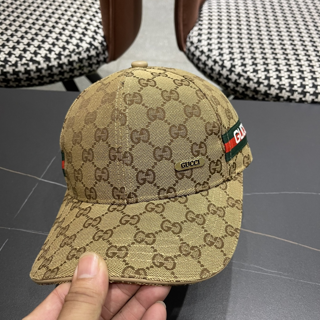 Gucci(古奇)新款原单棒球帽， 北面刺绣！专柜1:1，进口帆布+代购热门，男女可用百搭款，质量超赞！