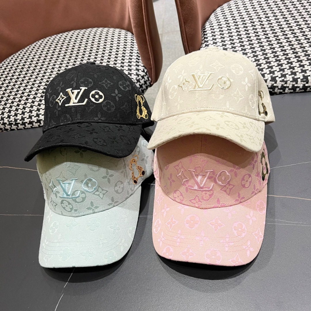  路易威登lv2025新款棒球帽 LouisVuitton😍新款重工打造♥️高端大气，百搭款🤗男女通用！