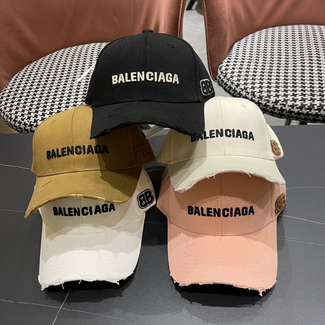  BALENCIAGA巴黎世家2025新款棒球帽，很酷的色系，巴黎粉必入款！