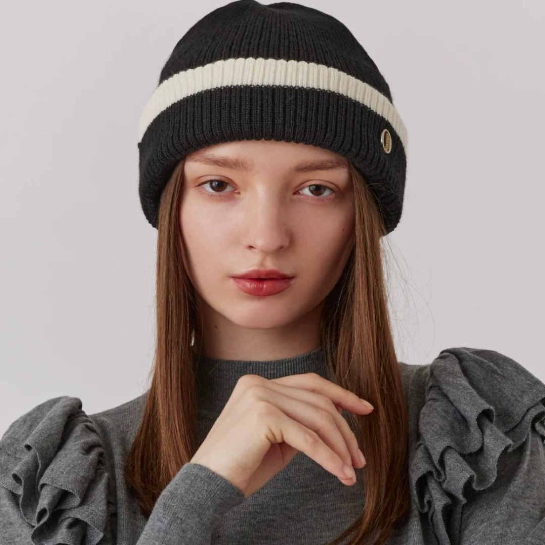 【MONCLER蒙口】2025秋冬新款拼色密织针织毛线帽，男女款大牌设计～秋冬穿搭必备