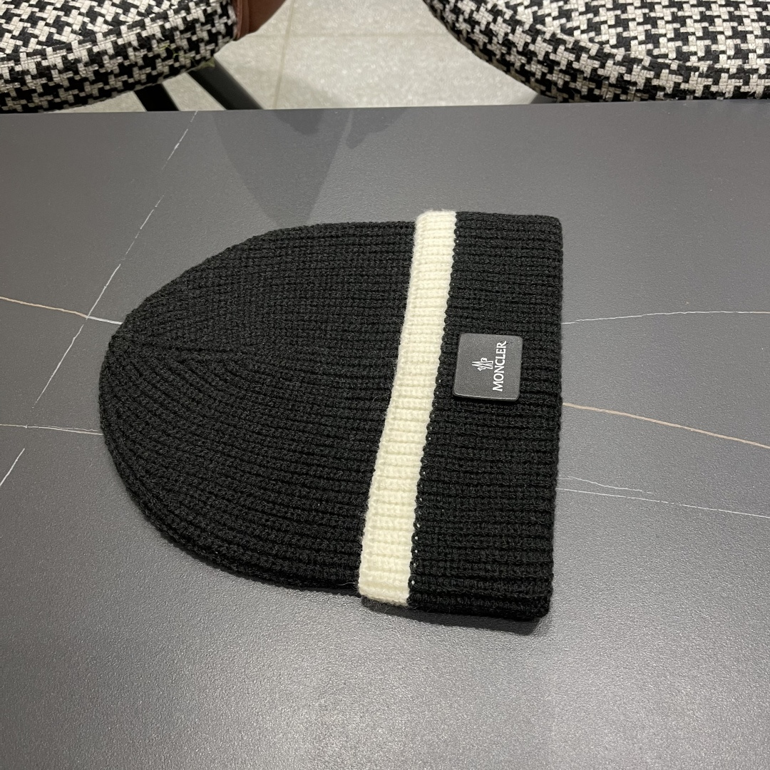 【MONCLER蒙口】2025秋冬新款拼色密织针织毛线帽，男女款大牌设计～秋冬穿搭必备