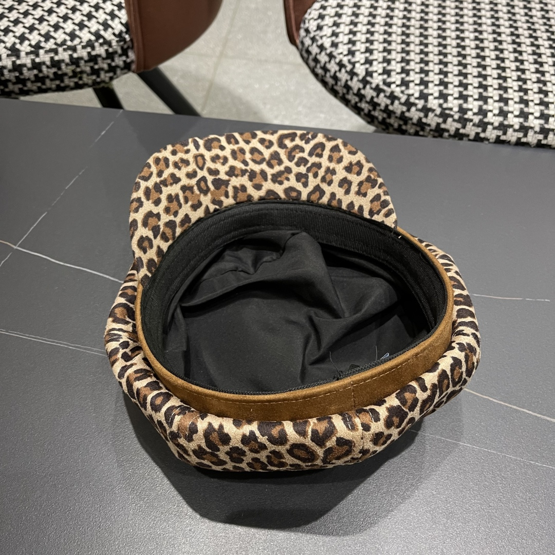 普拉达 2025年新款豹纹拼接八角帽子女春秋季出游百搭显脸小时尚鸭舌帽