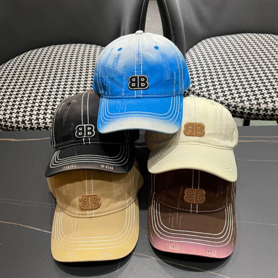  新品Balenciaga巴黎世家新款棒球帽
现货秒发🧢简约时尚超级无敌好看的帽子！情侣款！原单货比起其