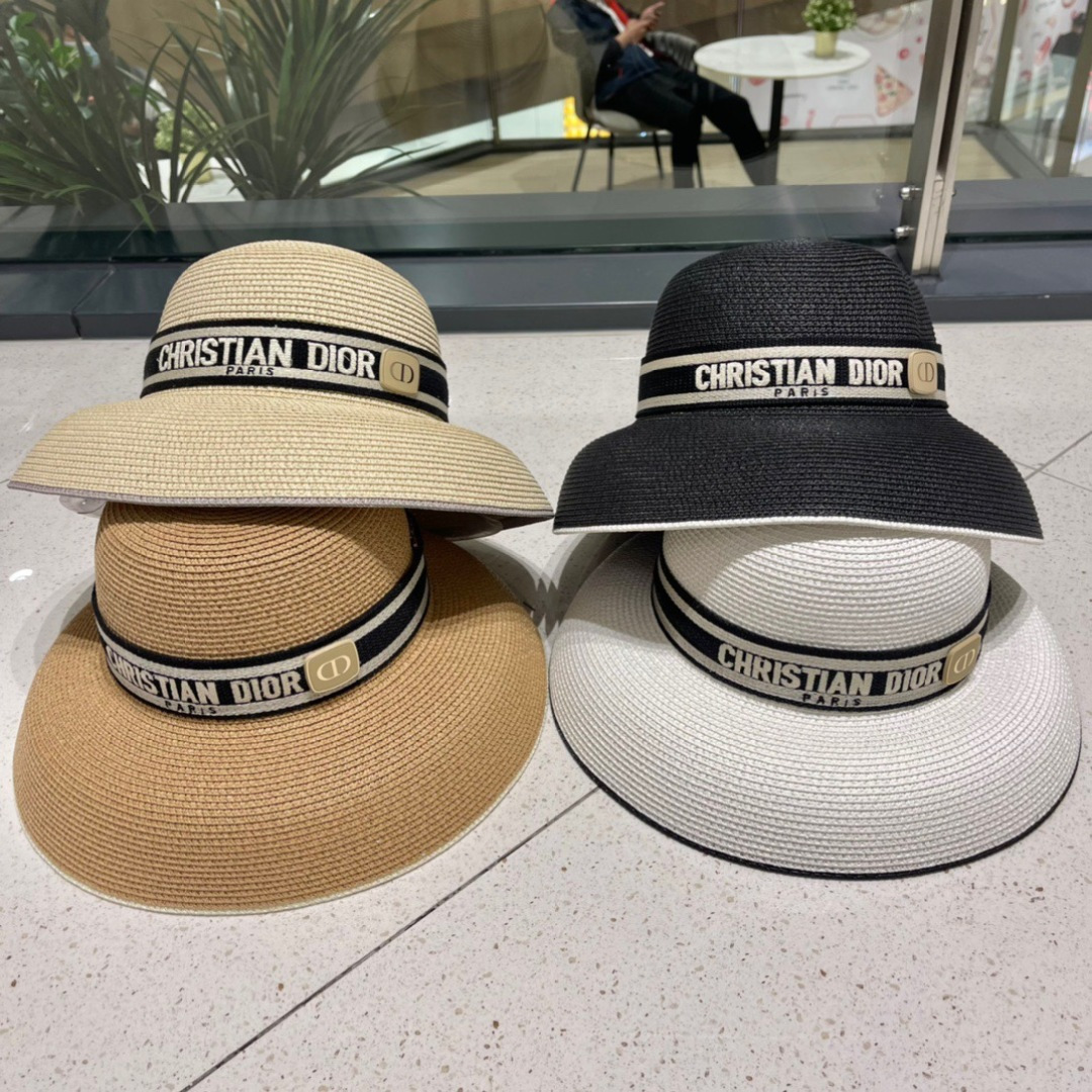 【DIOR迪奥】早春新款韩版休闲大帽檐草编遮阳草帽🤩沙滩风，简约大方，百搭单品～出街首选，新款帽型超美腻