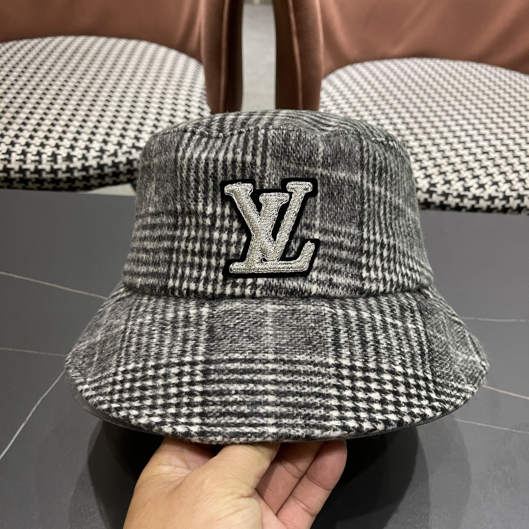Lv路易威登 日系千鸟格纹渔夫帽女格子百搭盆帽韩版休闲帽子秋冬款防晒遮阳帽潮