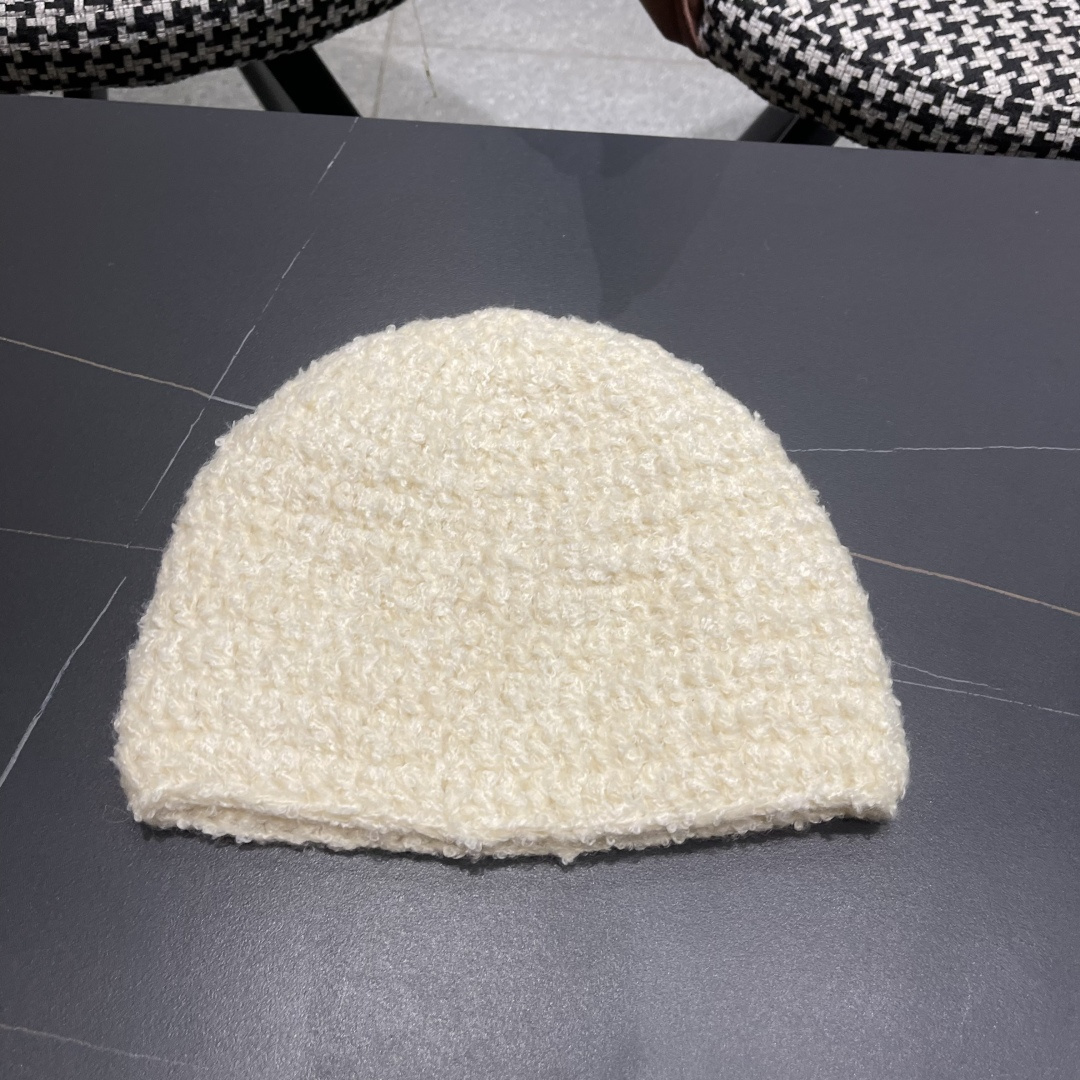 MONCLER蒙口甜美立体花朵手工毛线帽女秋冬韩系百搭显脸小护耳帽保暖针织帽子